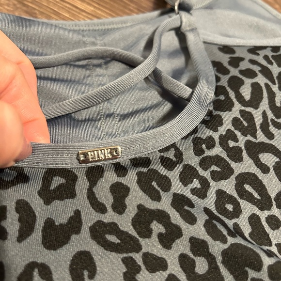 PINK Victoria's Secret Gray and Black Leopard Sports Bra - Picture 2 of 9